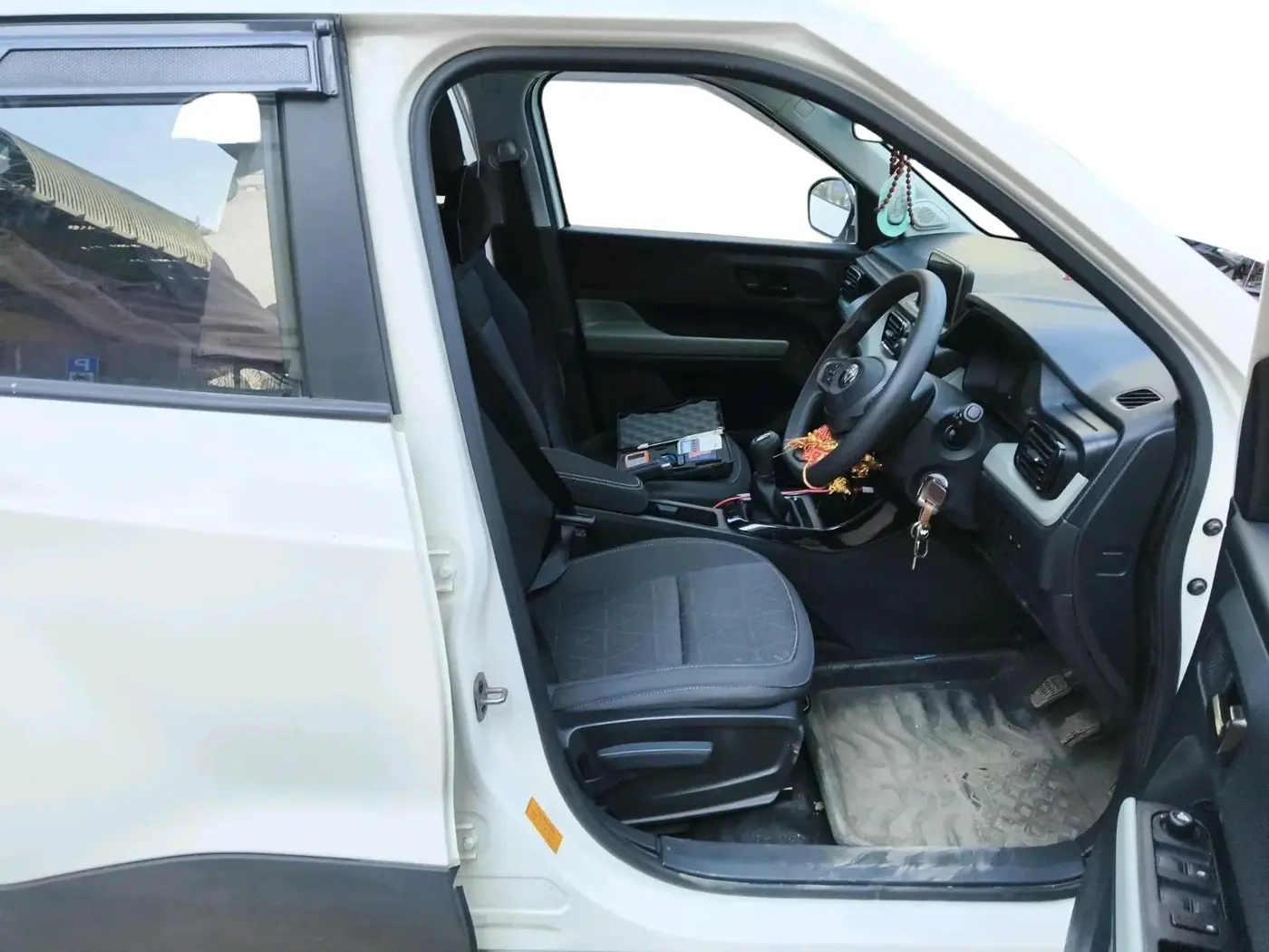 2025 Tata PUNCH Adventure Plus, Petrol, Manual, 4,172 km, interior