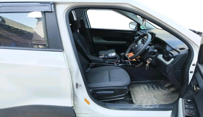 2025 Tata PUNCH Adventure Plus, Petrol, Manual, 4,172 km, interior