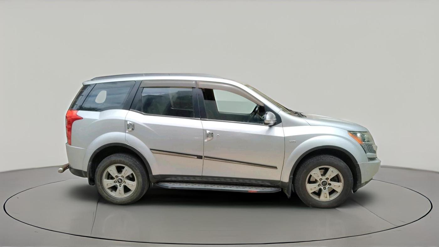 2012 Mahindra XUV500 W8, Diesel, Manual, 1,27,441 km, exterior