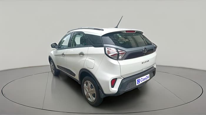 2022 Tata NEXON XM PETROL, Petrol, Manual, 22,257 km, exterior