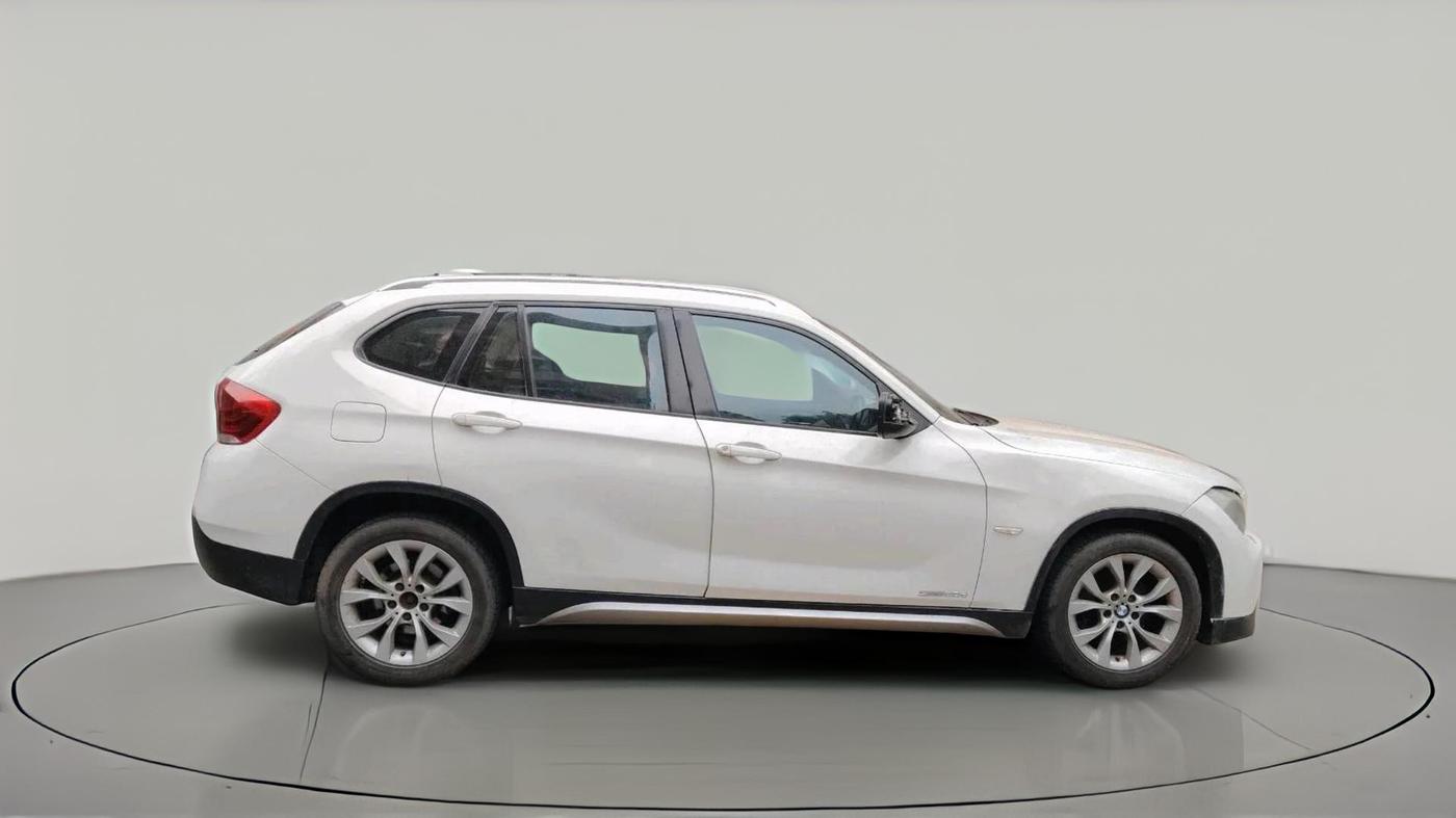 2011 BMW X1 sDrive20d, Diesel, Automatic, 1,21,081 km, exterior