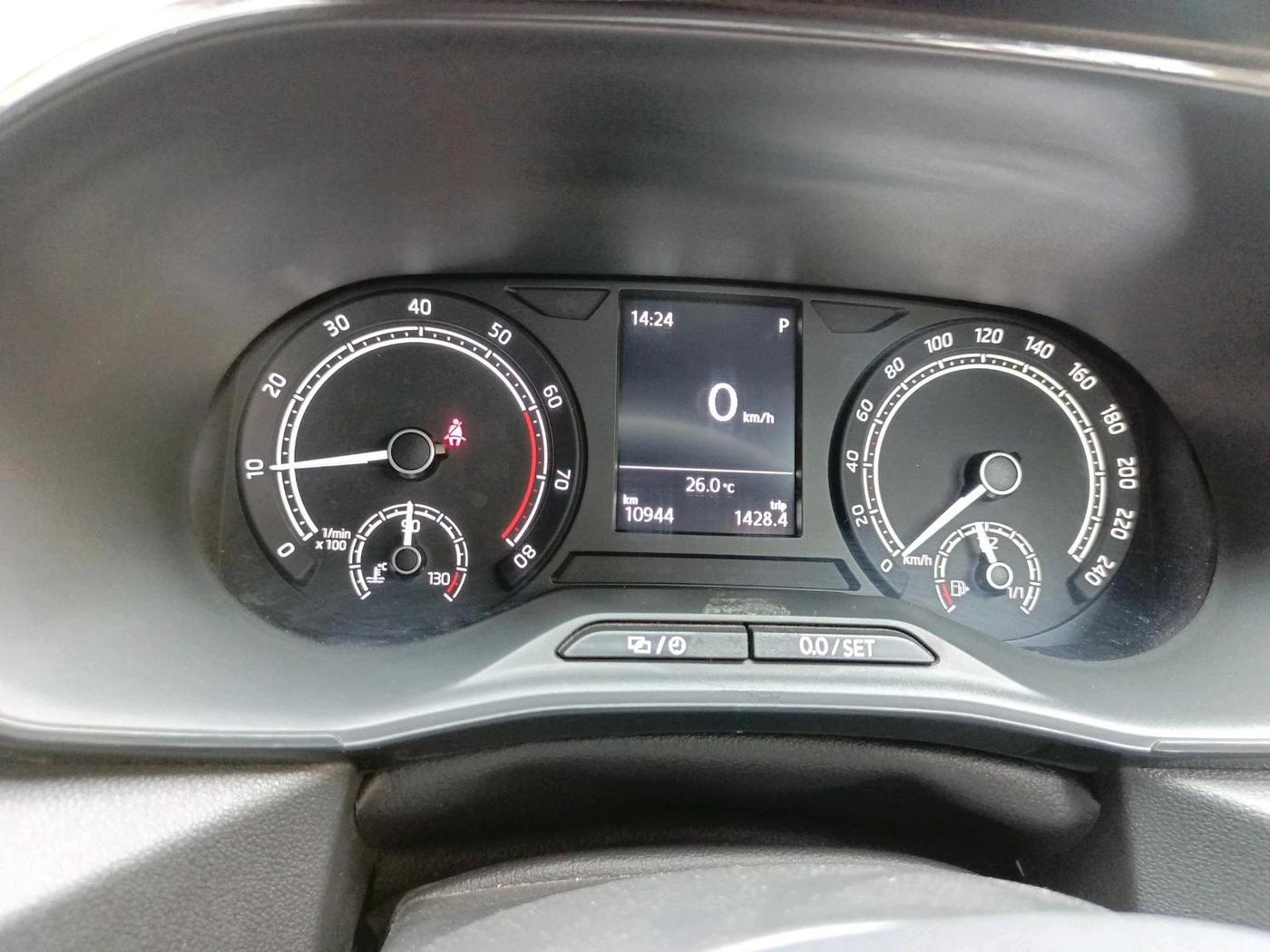 2025 Skoda Kylaq Signature AT, Petrol, Automatic, 10,944 km, interior