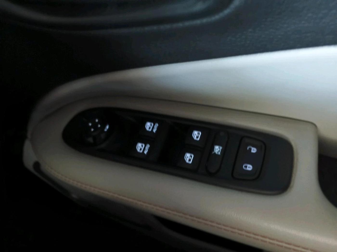2019 Jeep Compass LIMITED PLUS PETROL AT, Petrol, Automatic, 56,000 km, interior