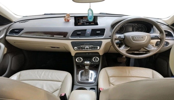 2014 Audi Q3 2.0 TDI QUATTRO, Diesel, Automatic, 91,115 km, interior