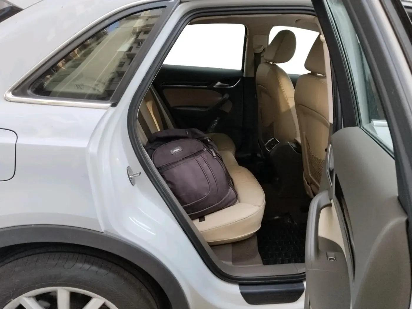 2014 Audi Q3 2.0 TDI QUATTRO, Diesel, Automatic, 91,115 km, interior