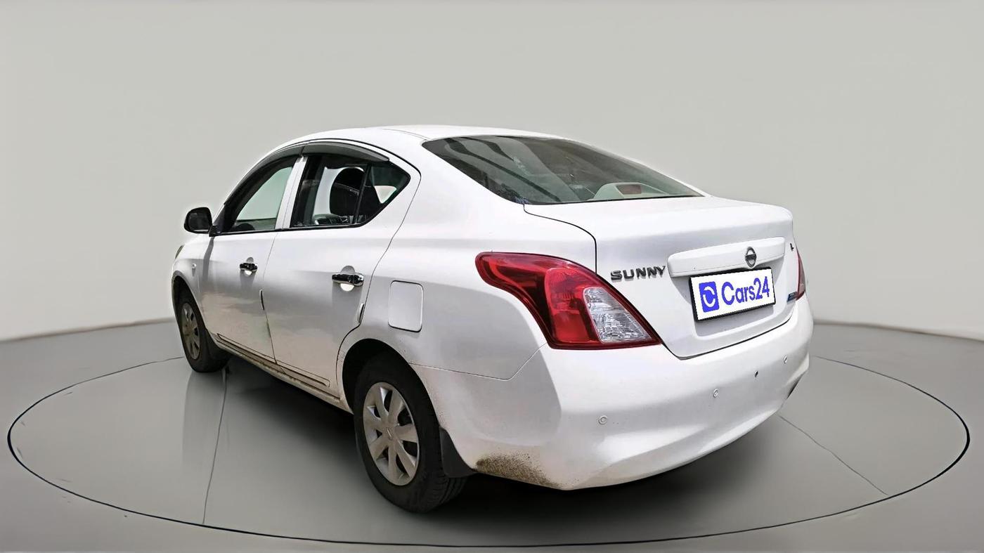 2013 Nissan Sunny XL DIESEL, Diesel, Manual, 1,00,318 km, exterior