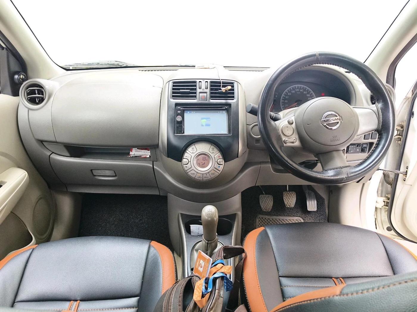 2013 Nissan Sunny XL DIESEL, Diesel, Manual, 1,00,318 km, interior