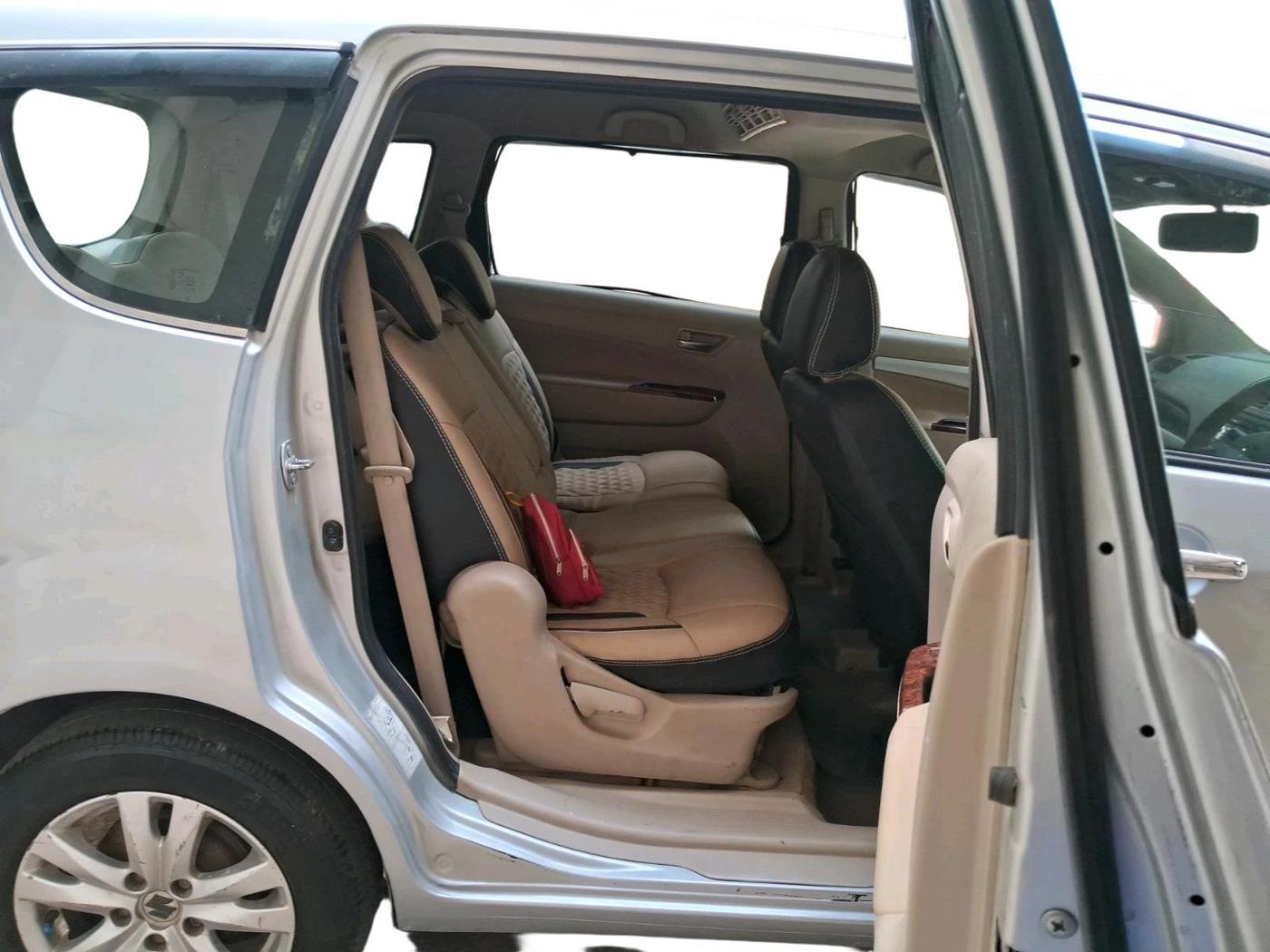 2016 Maruti Ertiga VXI CNG, CNG, Manual, 76,669 km, interior