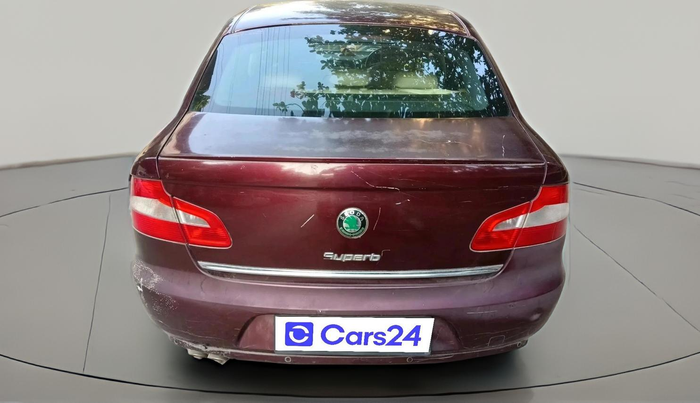 2013 Skoda Superb ELEGANCE 1.8 TSI AT, Petrol, Automatic, 1,41,565 km, exterior
