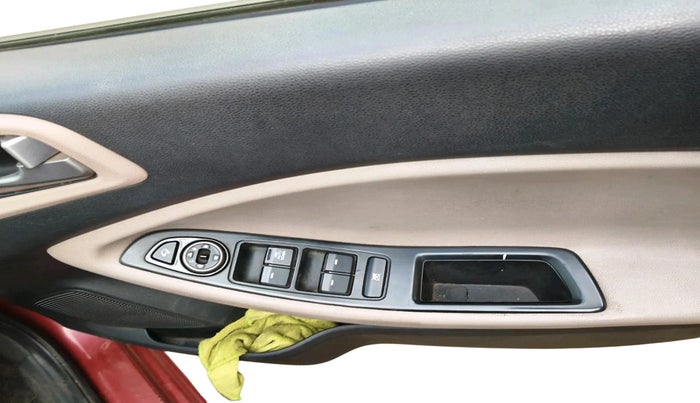 2017 Hyundai Elite i20 ASTA 1.2, Petrol, Manual, 1,26,204 km, interior