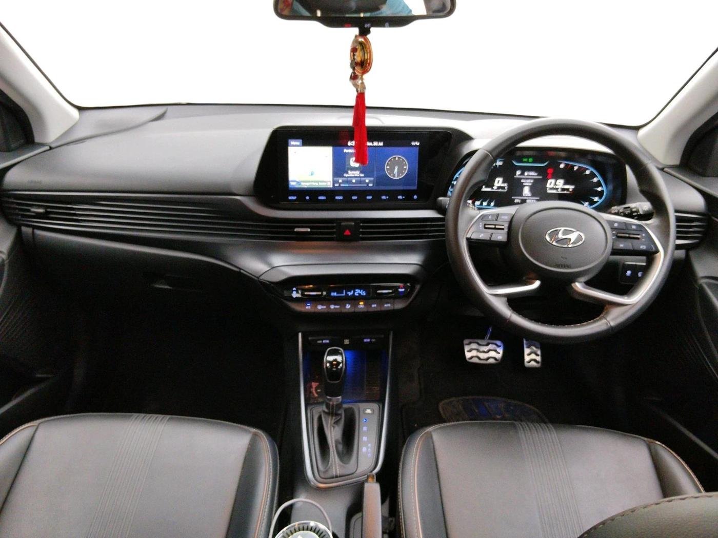 2021 Hyundai NEW I20 ASTA (O) 1.0 TURBO GDI DCT, Petrol, Automatic, 30,561 km, interior