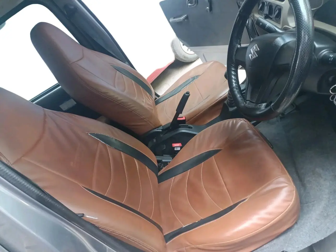 2023 Maruti Eeco 5 STR AC CNG, CNG, Manual, 28,843 km, interior