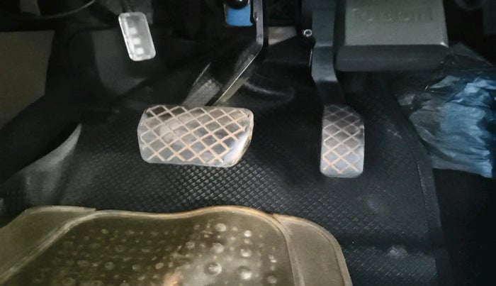 2014 Skoda Rapid 1.5 TDI CR ELEGANCE AT, Diesel, Automatic, 86,548 km, interior