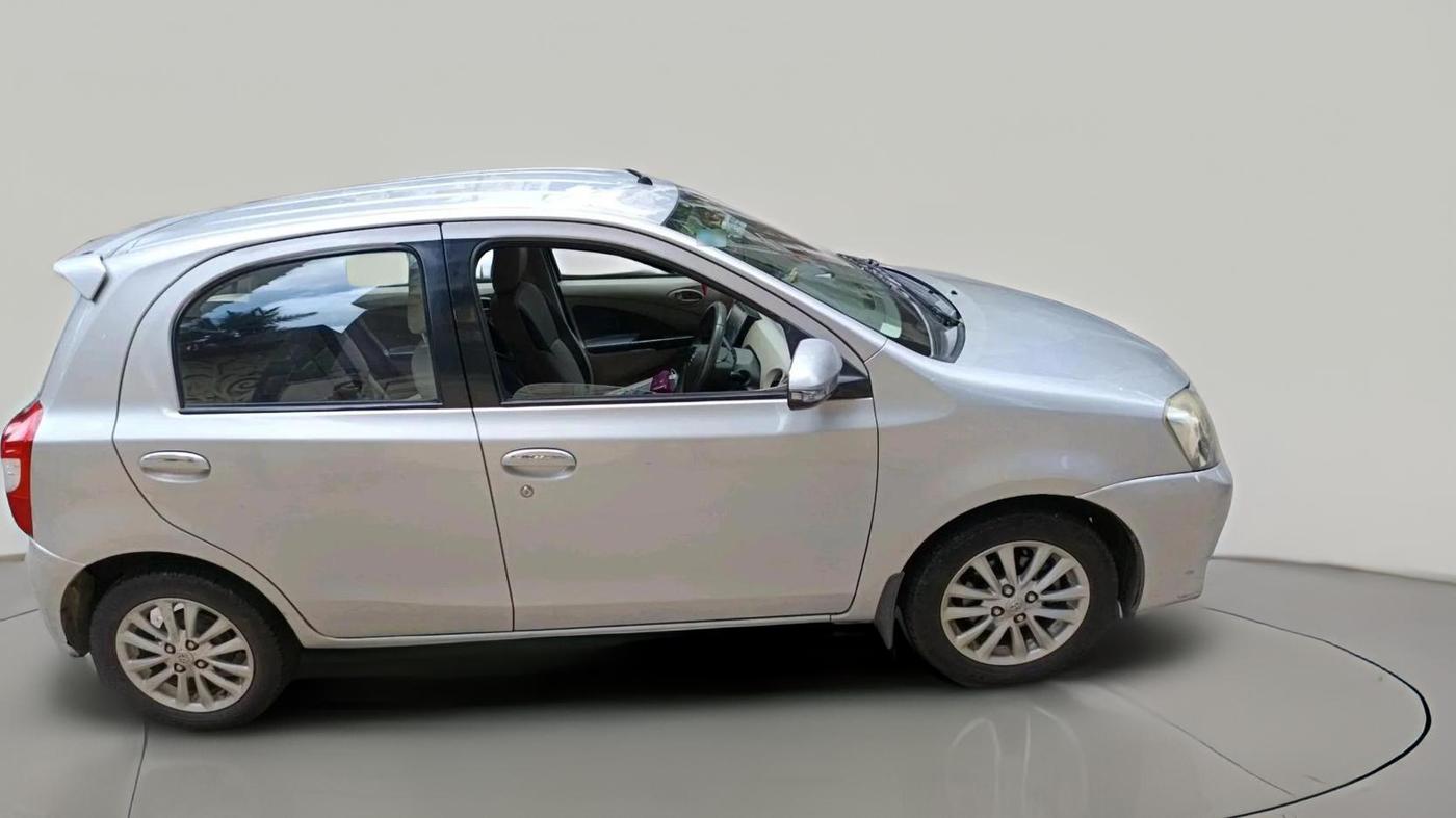 2015 Toyota Etios Liva VX, Petrol, Manual, 54,658 km, exterior