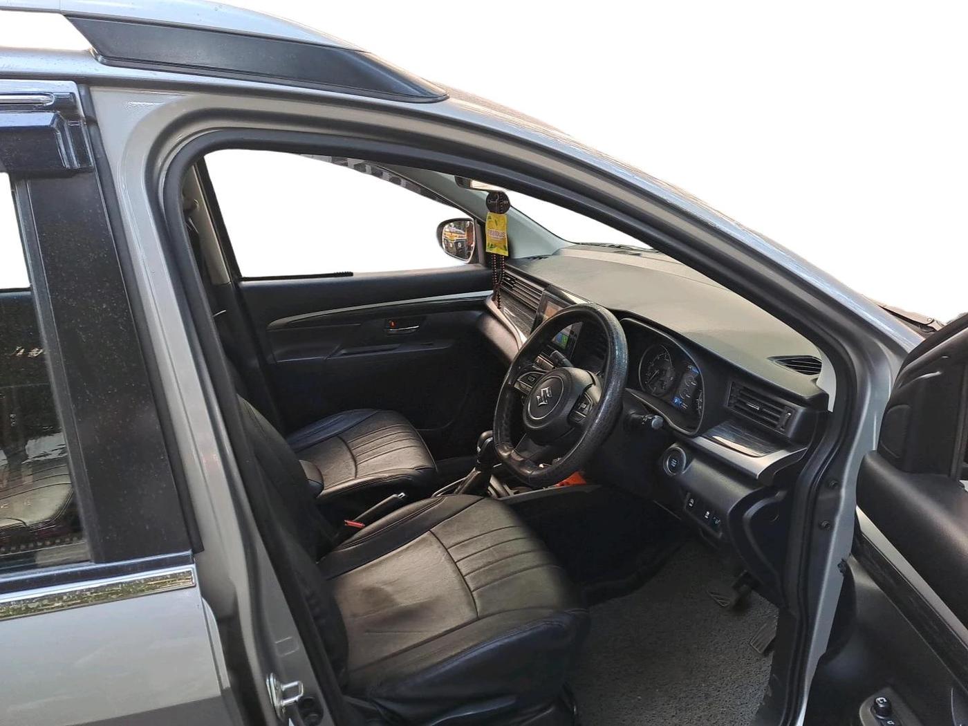 2020 Maruti XL6 ZETA AT, Petrol, Automatic, 77,100 km, interior