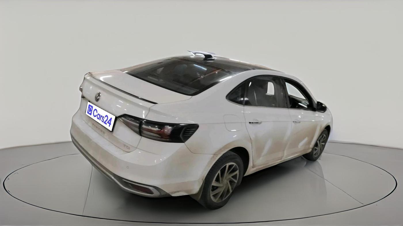 2024 Volkswagen VIRTUS TOPLINE TSI 1.0 AT, Petrol, Automatic, 47,053 km, exterior