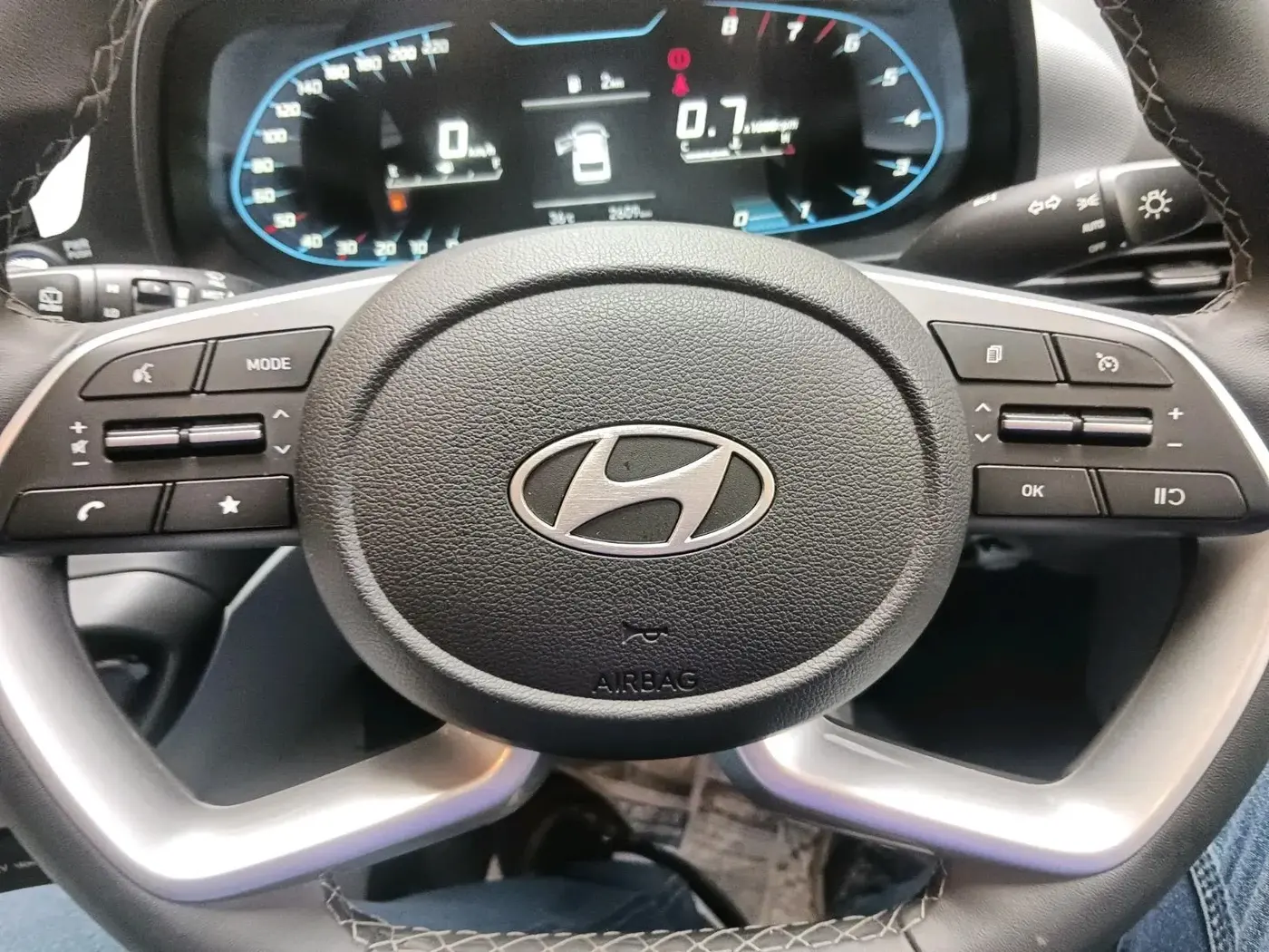 2025 Hyundai NEW I20 ASTA (O) 1.2 MT, Petrol, Manual, 9,58,001 km, interior