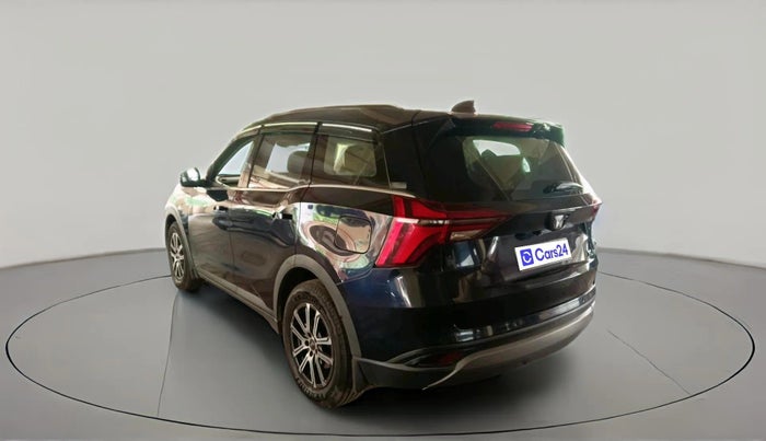 2022 Mahindra XUV700 AX 7 LUXURY D AT 7 STR, Diesel, Automatic, 85,127 km, exterior