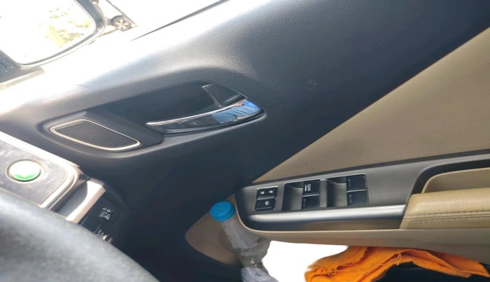 2017 Honda City 1.5L I-VTEC VX CVT, Petrol, Automatic, 90,457 km, interior