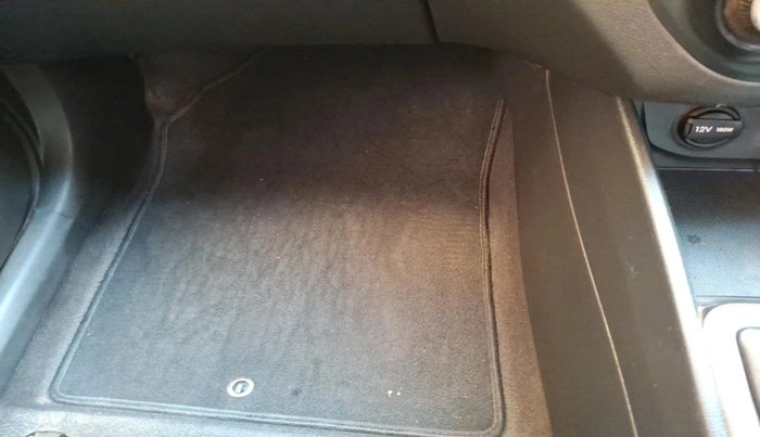 2016 Hyundai Creta SX (O) 1.6 DIESEL, Diesel, Manual, 1,39,358 km, interior