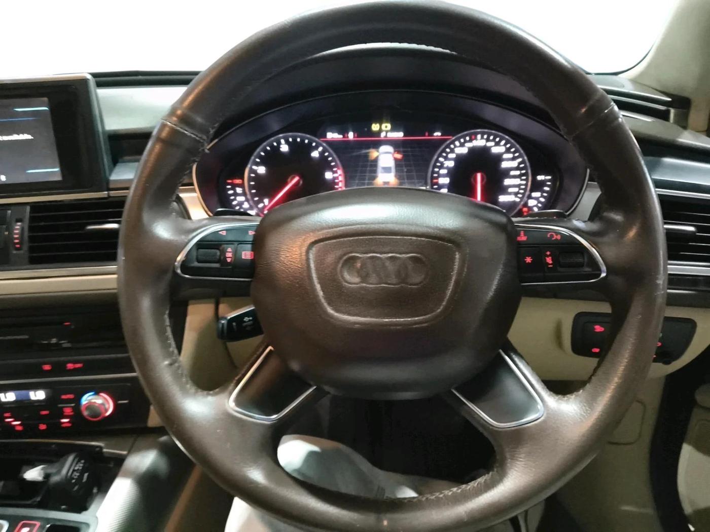 2011 Audi A6 2.0 TDI PREMIUM, Diesel, Automatic, 46,257 km, interior