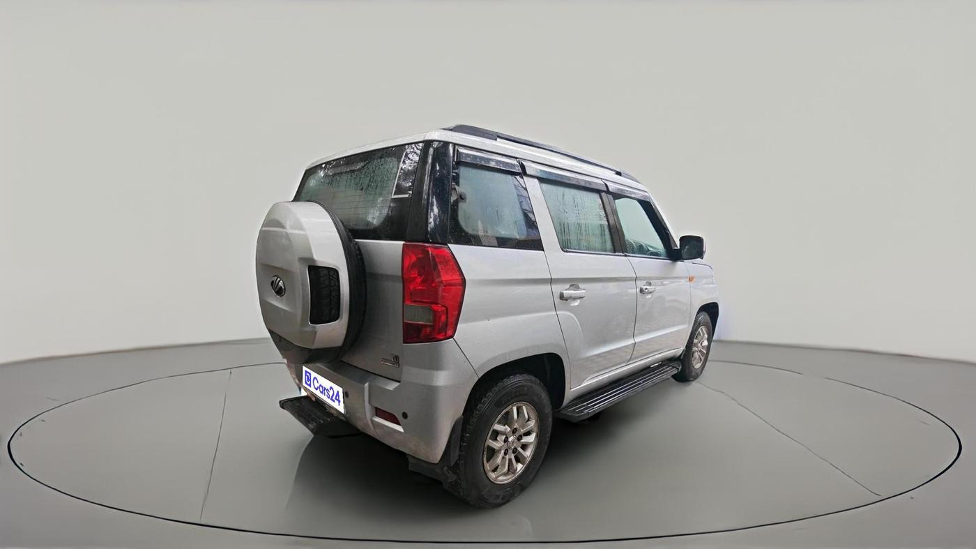 2016 Mahindra TUV300 T8 AMT, Diesel, Automatic, 39,383 km, exterior