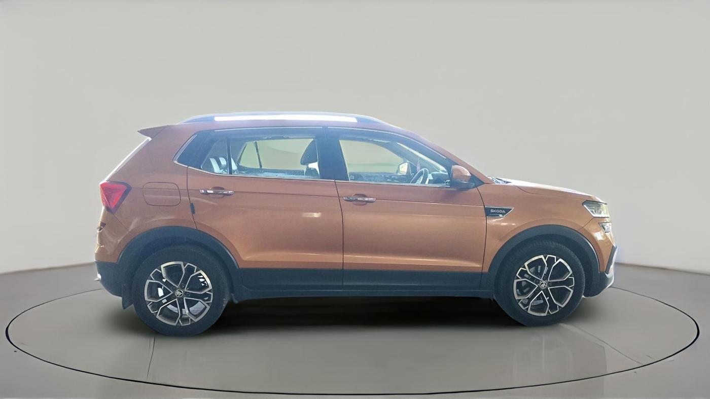 2021 Skoda KUSHAQ STYLE 1.0L TSI AT, Petrol, Automatic, 59,833 km, exterior