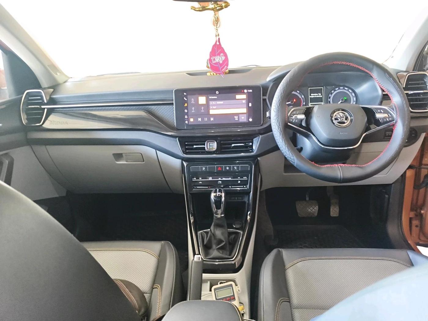 2021 Skoda KUSHAQ STYLE 1.0L TSI AT, Petrol, Automatic, 59,833 km, interior