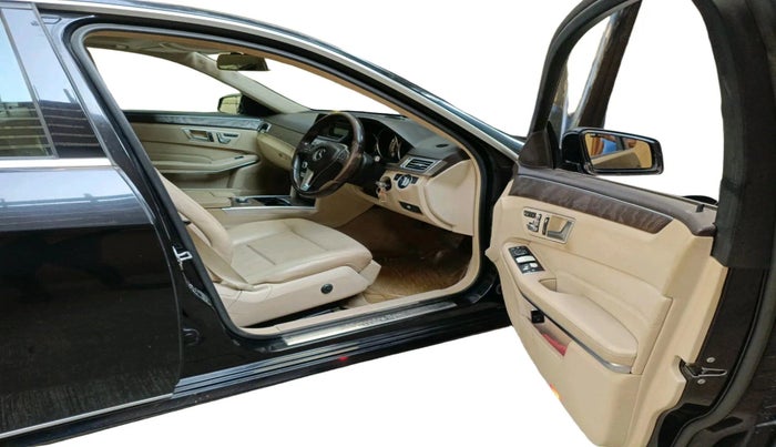 2014 Mercedes Benz E Class E 250 CDI AVANTGARDE, Diesel, Automatic, 68,529 km, interior
