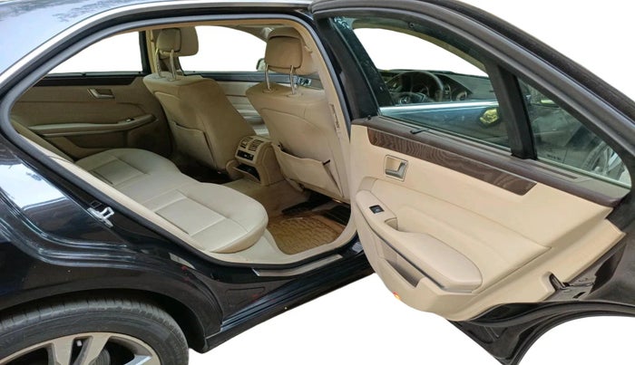 2014 Mercedes Benz E Class E 250 CDI AVANTGARDE, Diesel, Automatic, 68,529 km, interior
