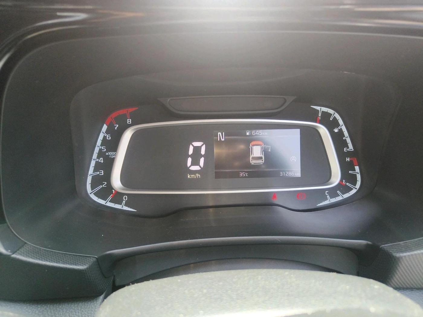 2024 KIA SONET HTK PLUS 1.0 TURBO PETROL IMT, Petrol, Manual, 31,286 km, interior