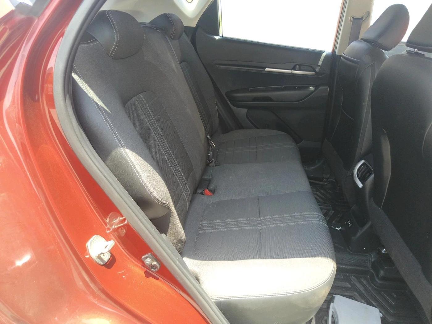 2024 KIA SONET HTK PLUS 1.0 TURBO PETROL IMT, Petrol, Manual, 31,286 km, interior