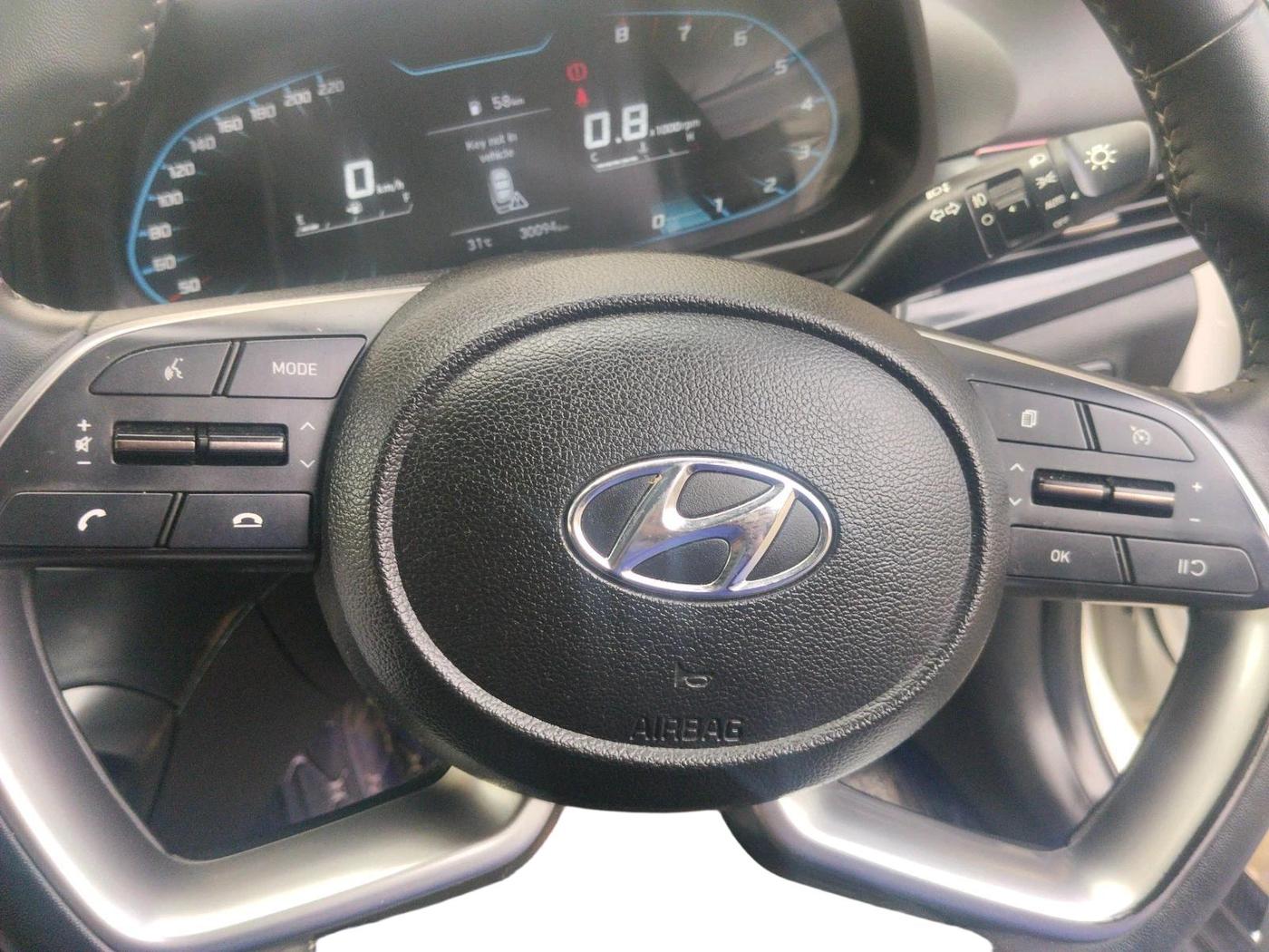 2022 Hyundai NEW I20 ASTA (O) 1.2 MT, Petrol, Manual, 30,094 km, interior