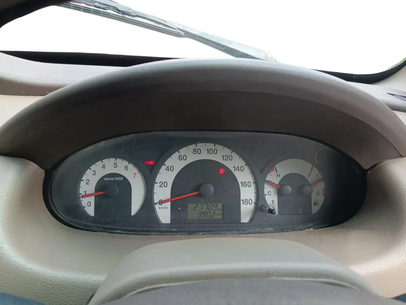 2013 Mahindra Xylo H8 ABS AIRBAG BS IV, Diesel, Manual, 28,200 km, interior