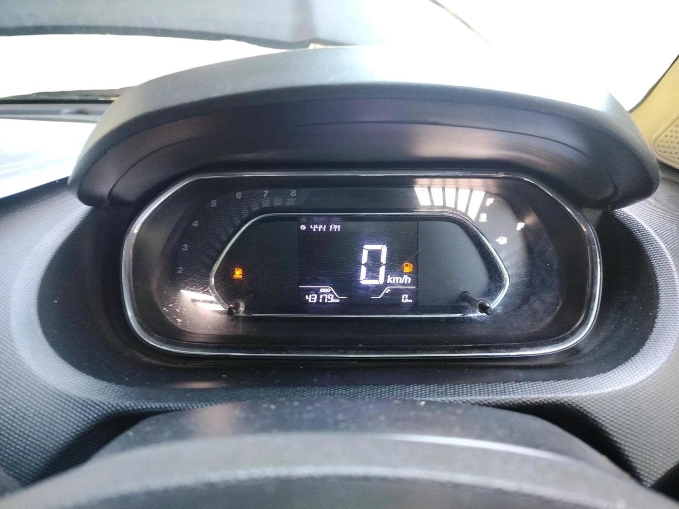 2023 Tata TIGOR XZ CNG, CNG, Manual, 46,500 km, interior
