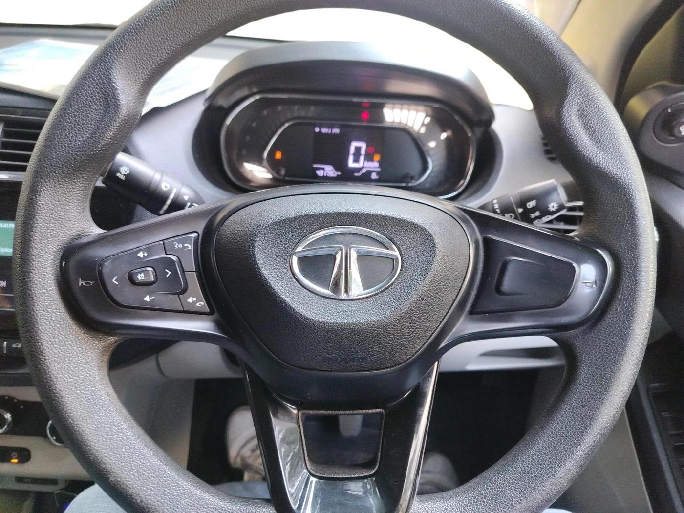 2023 Tata TIGOR XZ CNG, CNG, Manual, 46,500 km, interior