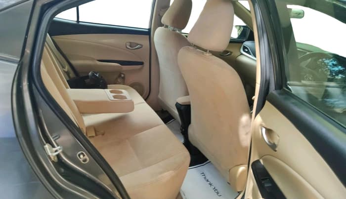 2018 Toyota YARIS G CVT, Petrol, Automatic, 36,975 km, interior