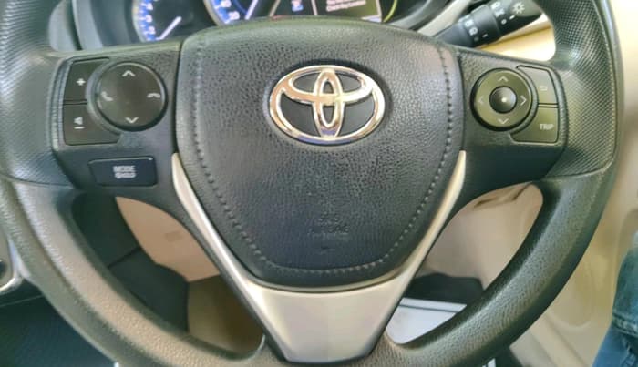2018 Toyota YARIS G CVT, Petrol, Automatic, 36,975 km, interior