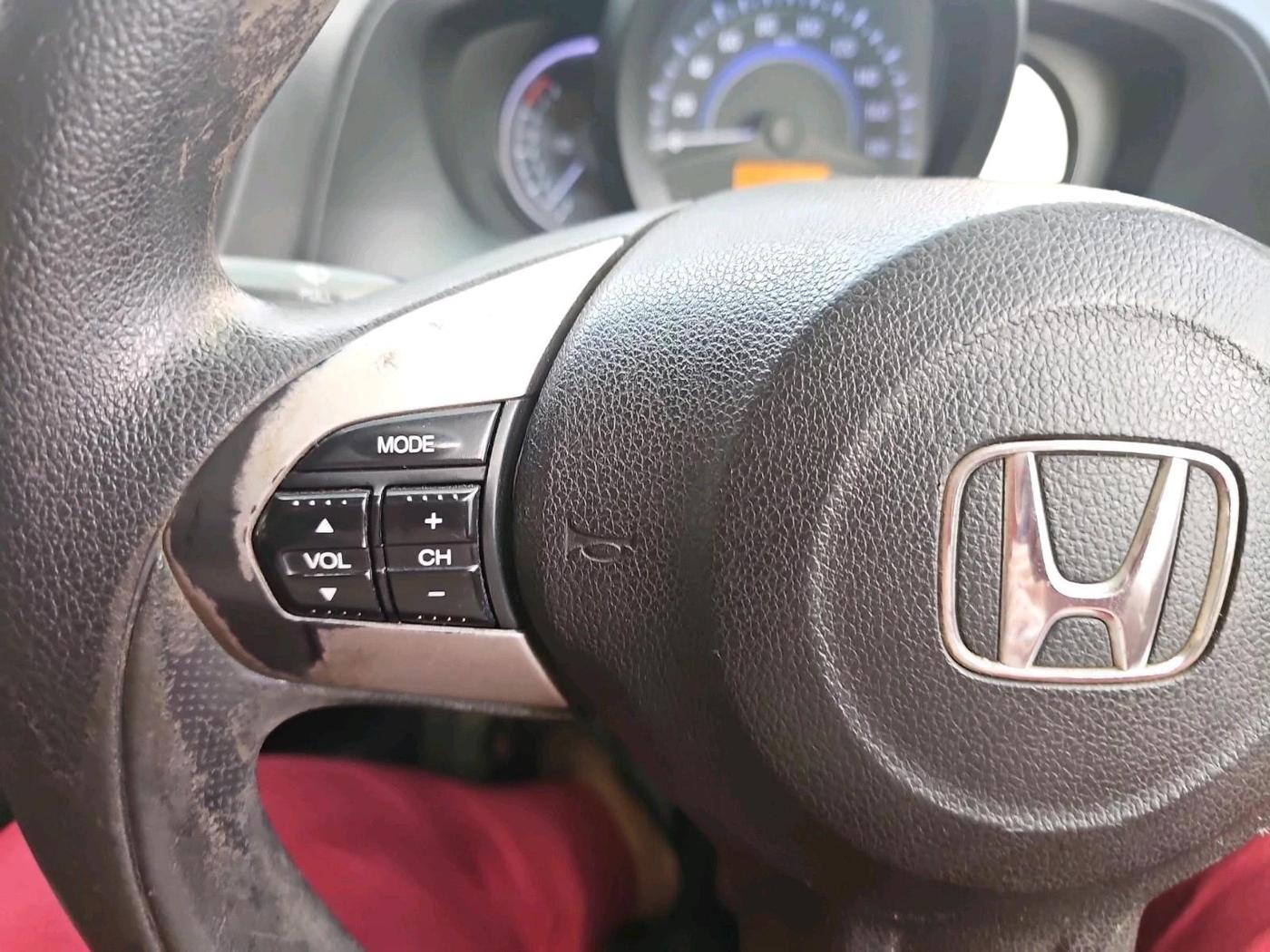 2015 Honda Brio S MT, Petrol, Manual, 68,441 km, interior