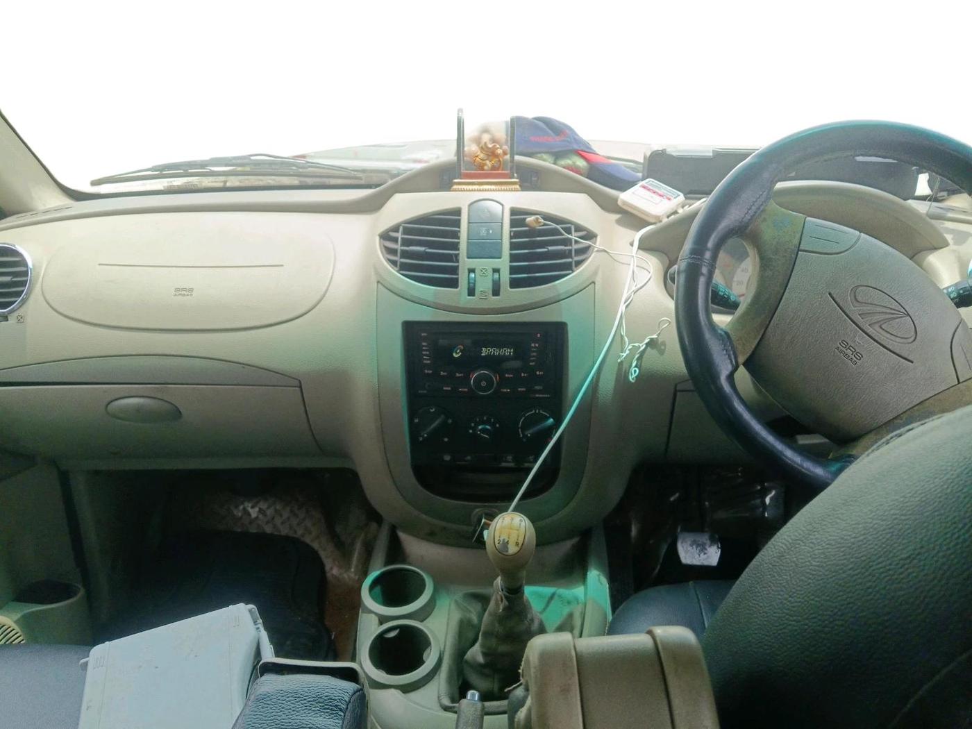 2013 Mahindra Quanto C8, Diesel, Manual, 1,25,425 km, interior