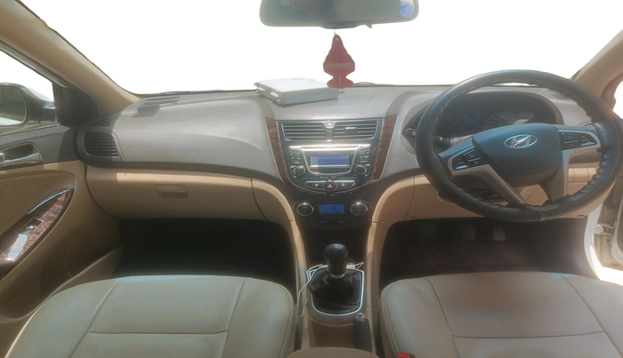 2013 Hyundai Verna FLUIDIC 1.6 VTVT EX, Petrol, Manual, 72,112 km, interior