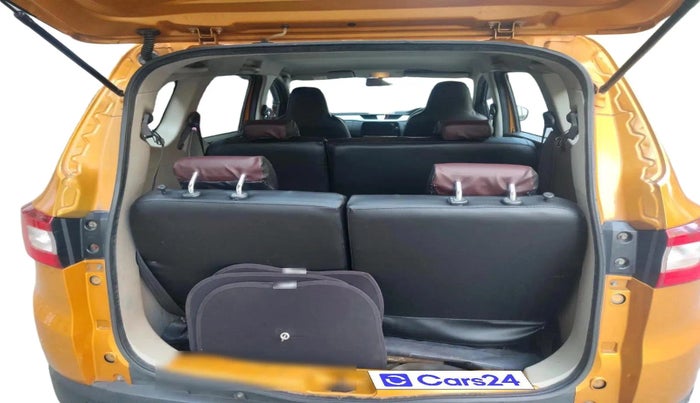 2022 Renault TRIBER RXZ, Petrol, Manual, 1,28,942 km, exterior