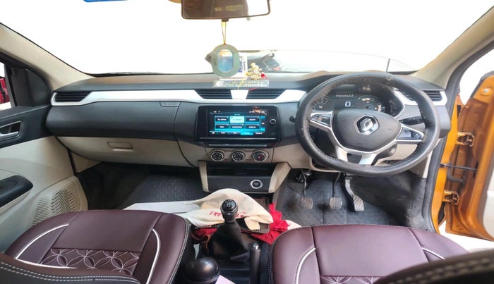 2022 Renault TRIBER RXZ, Petrol, Manual, 1,28,942 km, interior