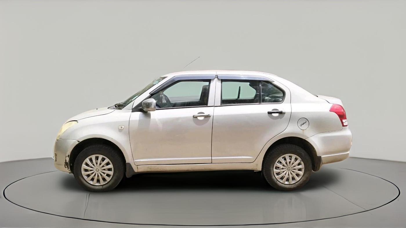2011 Maruti Swift Dzire LXI, Petrol, Manual, 1,27,858 km, exterior