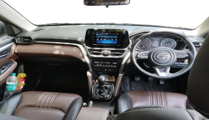 2023 Toyota URBAN CRUISER HYRYDER S NEO DRIVE, Petrol, Manual, 20,584 km, interior