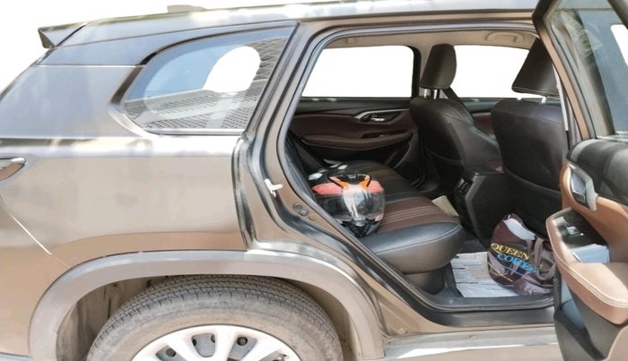 2023 Toyota URBAN CRUISER HYRYDER S NEO DRIVE, Petrol, Manual, 20,584 km, interior