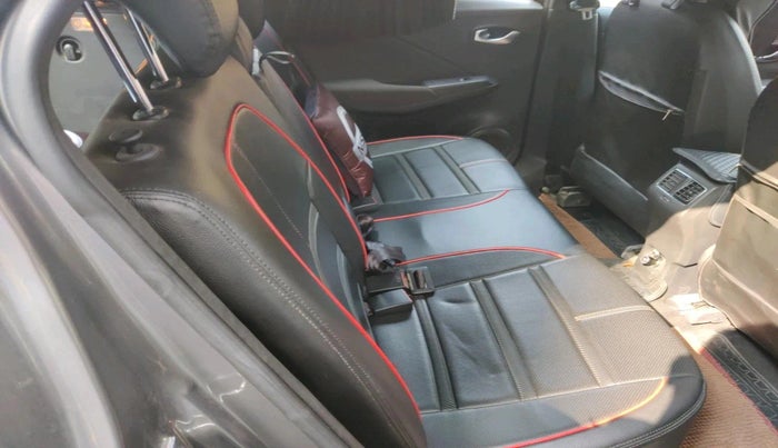 2021 Nissan Kicks XV 1.5, Petrol, Manual, 26,250 km, interior