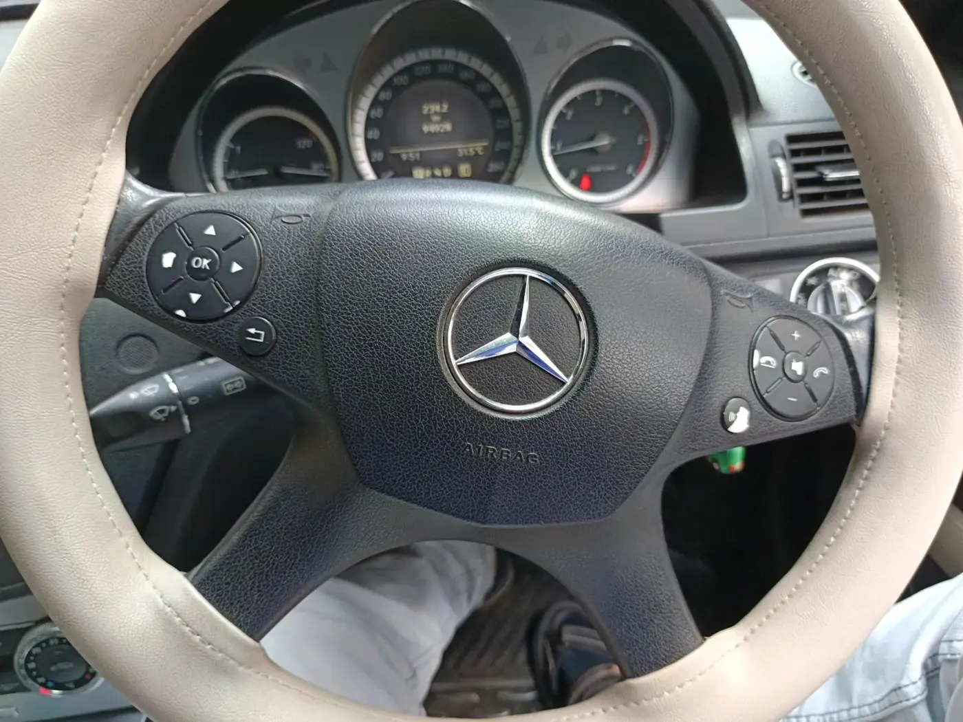 2010 Mercedes Benz C Class C 250 CDI, Diesel, Automatic, 94,928 km, interior