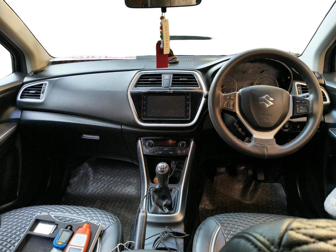 2022 Maruti S Cross ZETA 1.5, Petrol, Manual, 36,305 km, interior