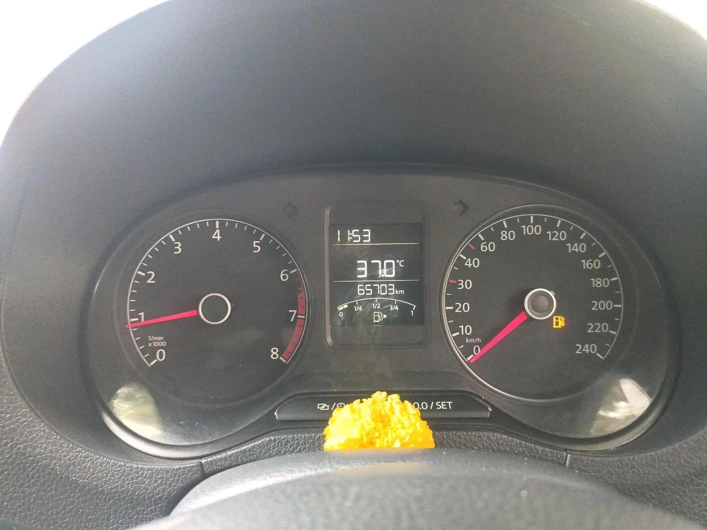 2015 Volkswagen Polo TRENDLINE 1.2L PETROL, Petrol, Manual, 65,703 km, interior